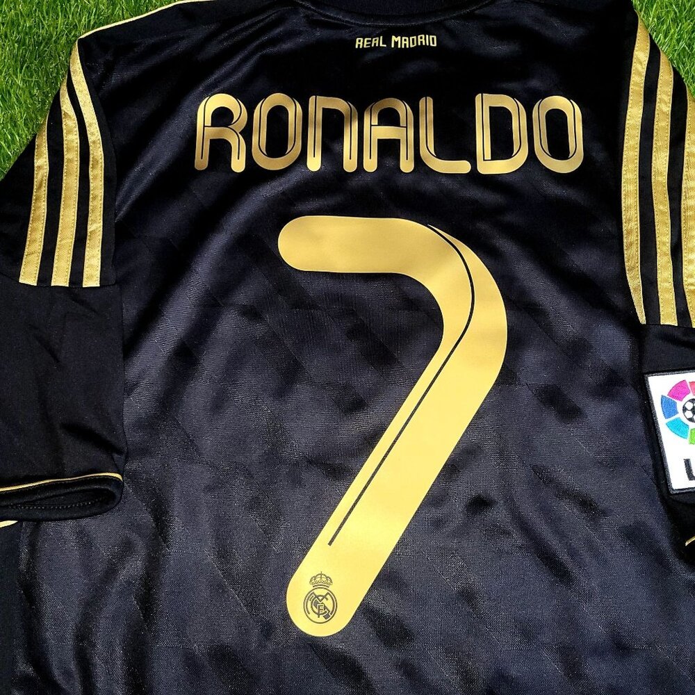 Cristiano Ronaldo Real Madrid 2011 2012 Away Soccer Jersey Shirt L SKU# V13642 - Picture 4 of 7